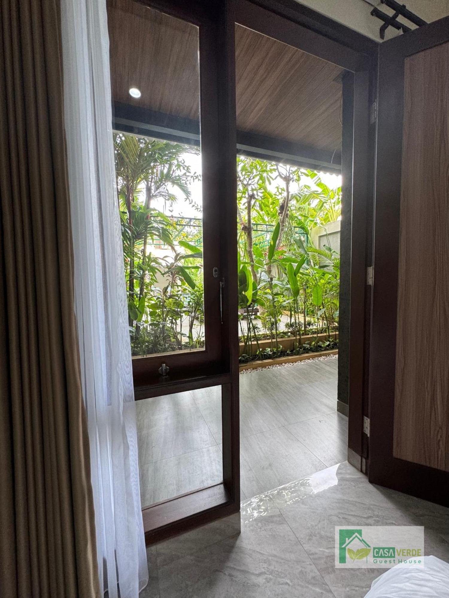 Casa Verde Guest House Sempidi Экстерьер фото